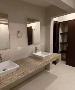 Baño superior 2